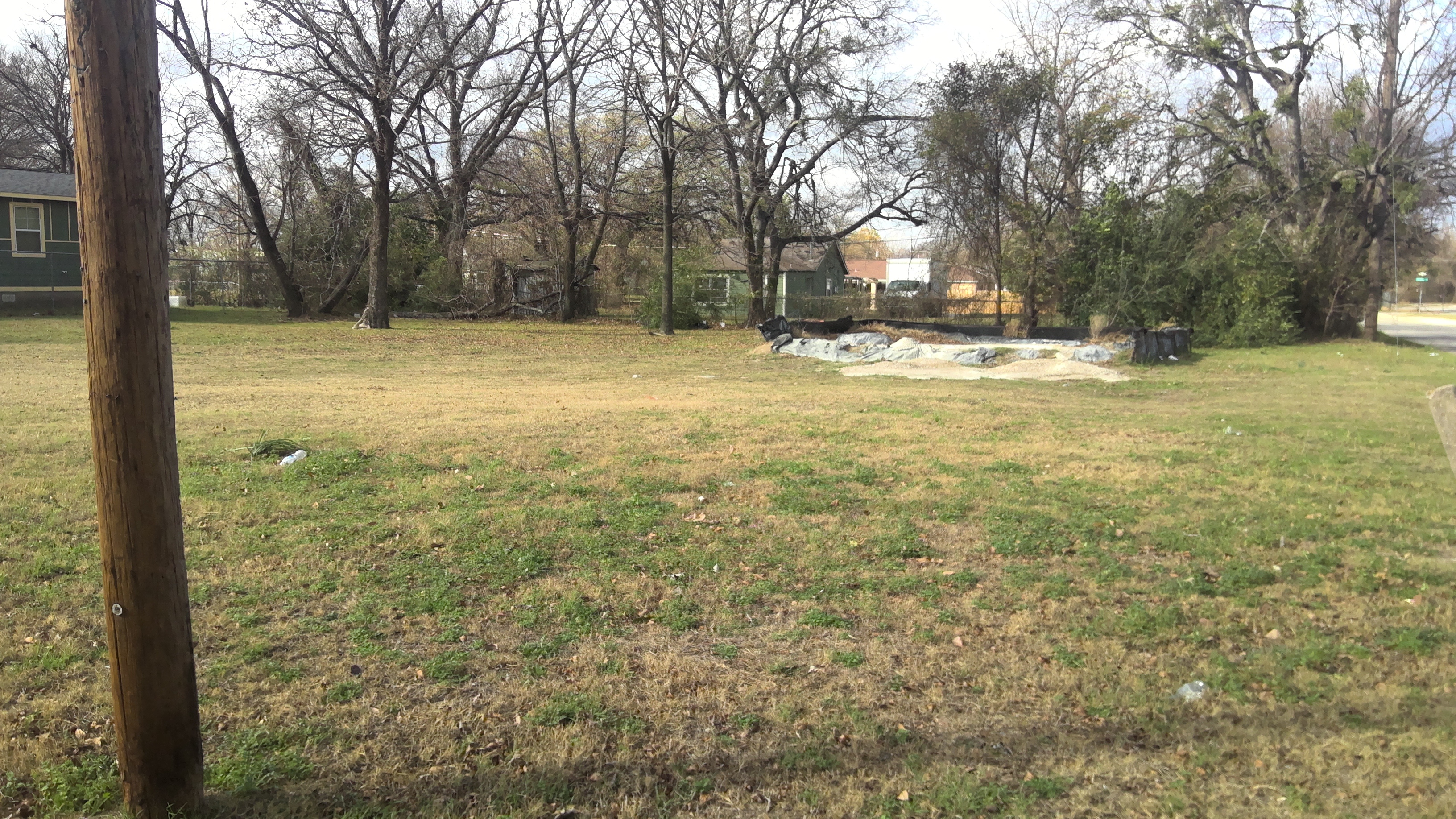 7817 Hull Avenue Dallas, TX 75216