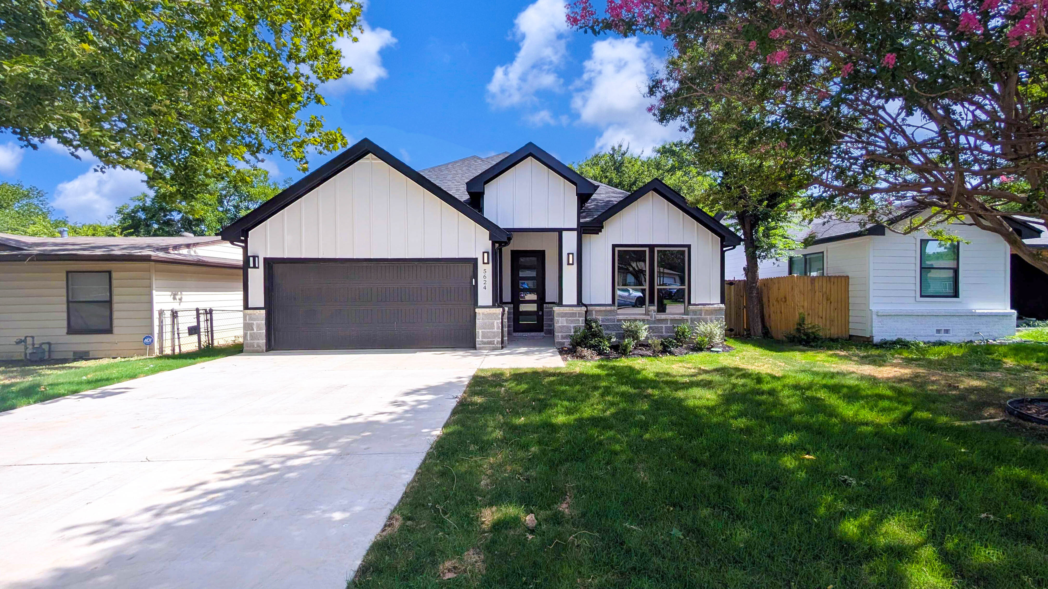 5624 Hiett Court Fort Worth, TX 76112