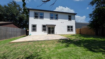 Photo 32