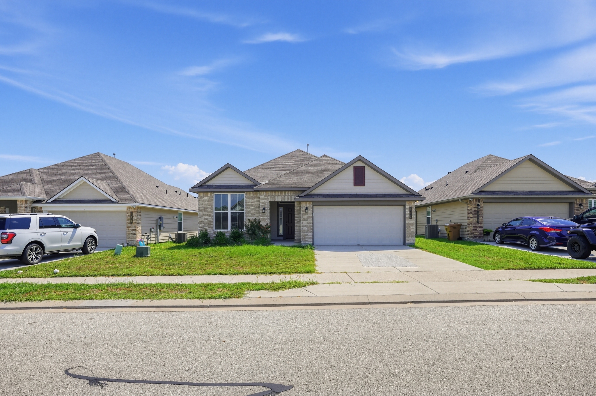 213 New Dawn Trail Huntsville, TX 77320