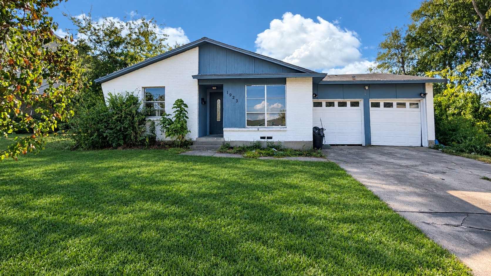 1923 Spiceberry Lane Mesquite, TX 75149