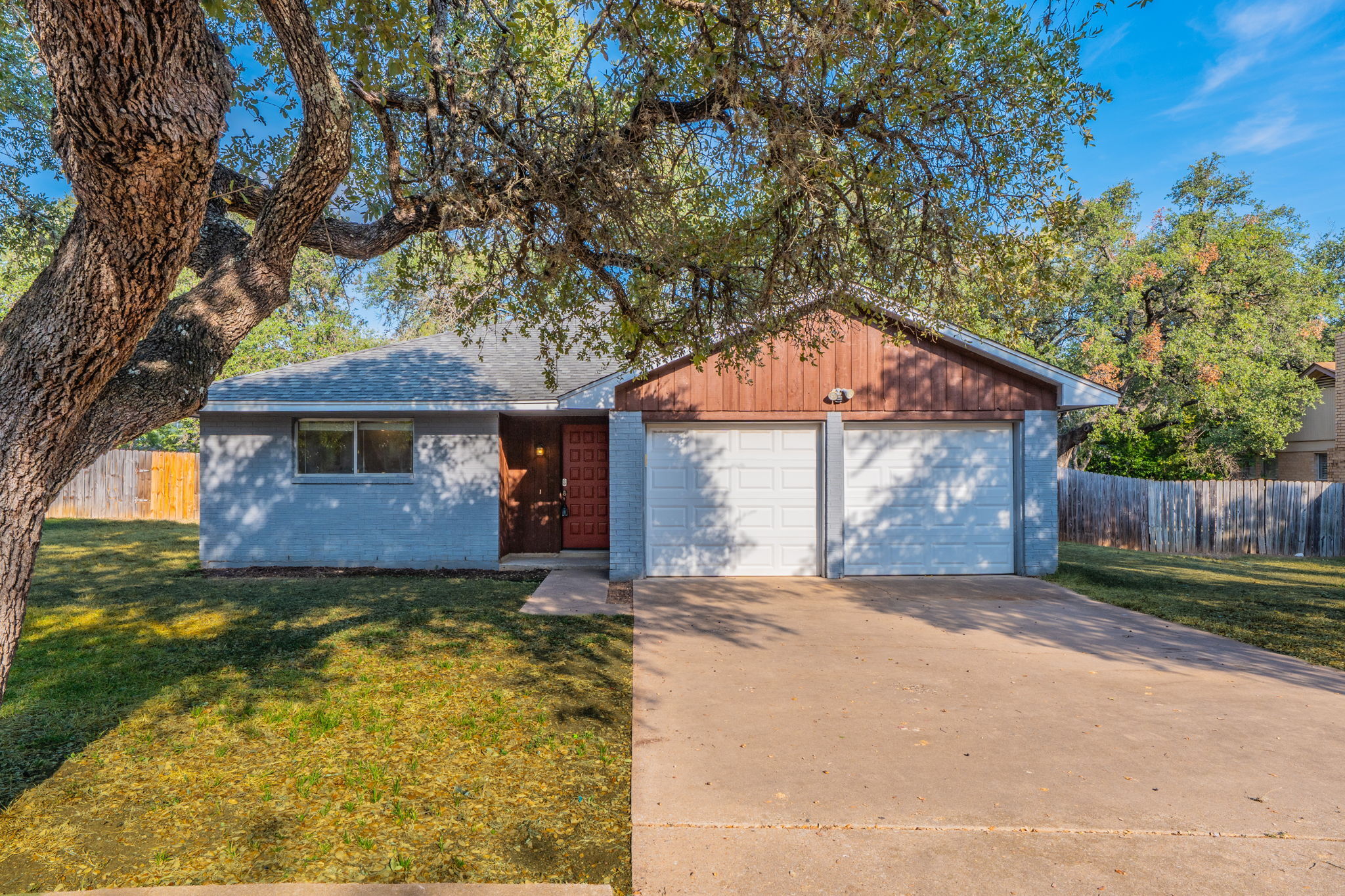 5628 Wagon Train Road Austin, TX 78749